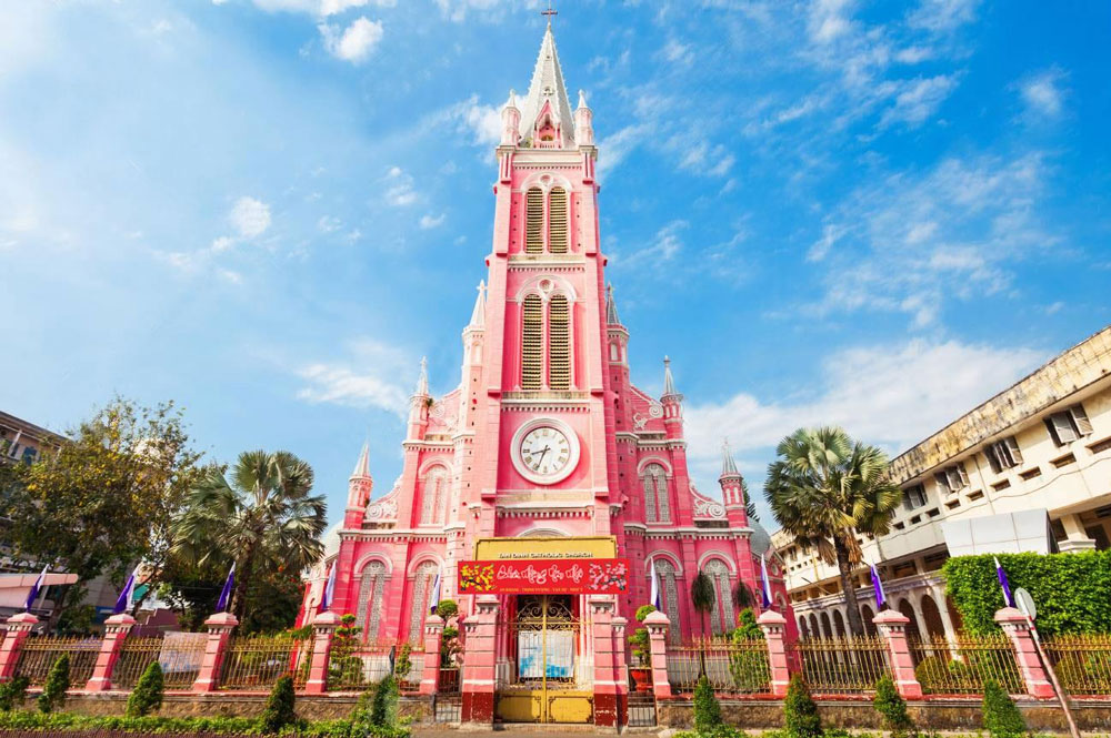 耶穌聖心堂 Nhà thờ Giáo xứ Tân Định